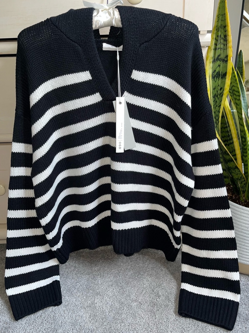 NWT One Grey Day Blk/Wht Hoodie Cotton/Silk Sweater M